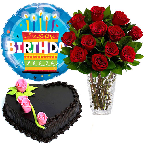 Combo Gifts :: Flowers Cake With Balloon :: Roses in Free Vase and Cake ...