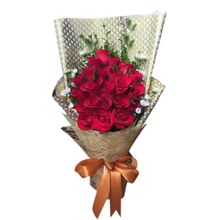 send 2 dozen red roses in bouquet to dhaka